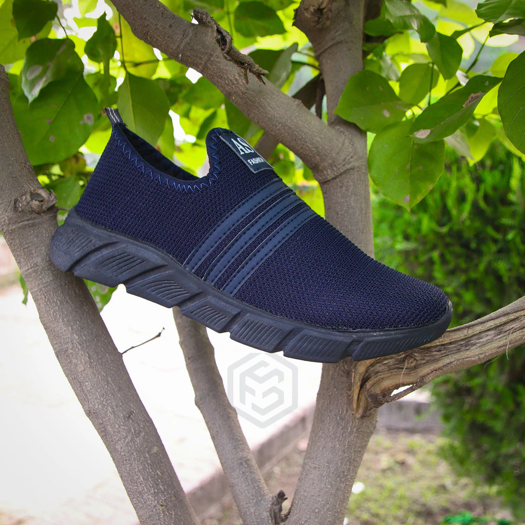 Men’s Lightweight Slip-On Sneakers – Breathable Mesh & All-Day Comfort | FS SPOT
