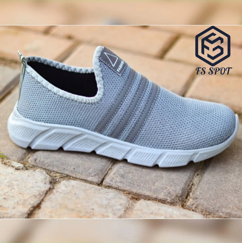 Men’s Lightweight Slip-On Grey Sneakers – Breathable Mesh & All-Day Comfort | FS SPOT
